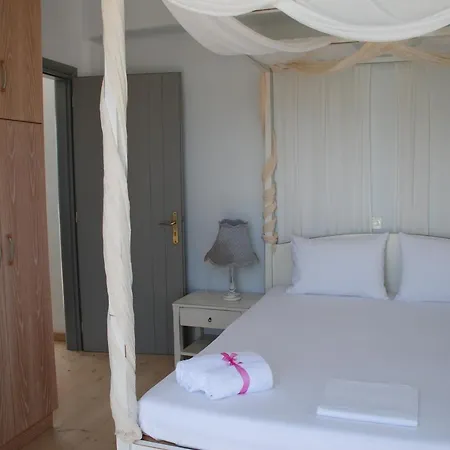 Kampos Naousa-marpisa Hébergement de vacances *