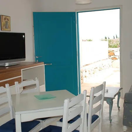 Kampos Naousa-marpisa Αμπελάς